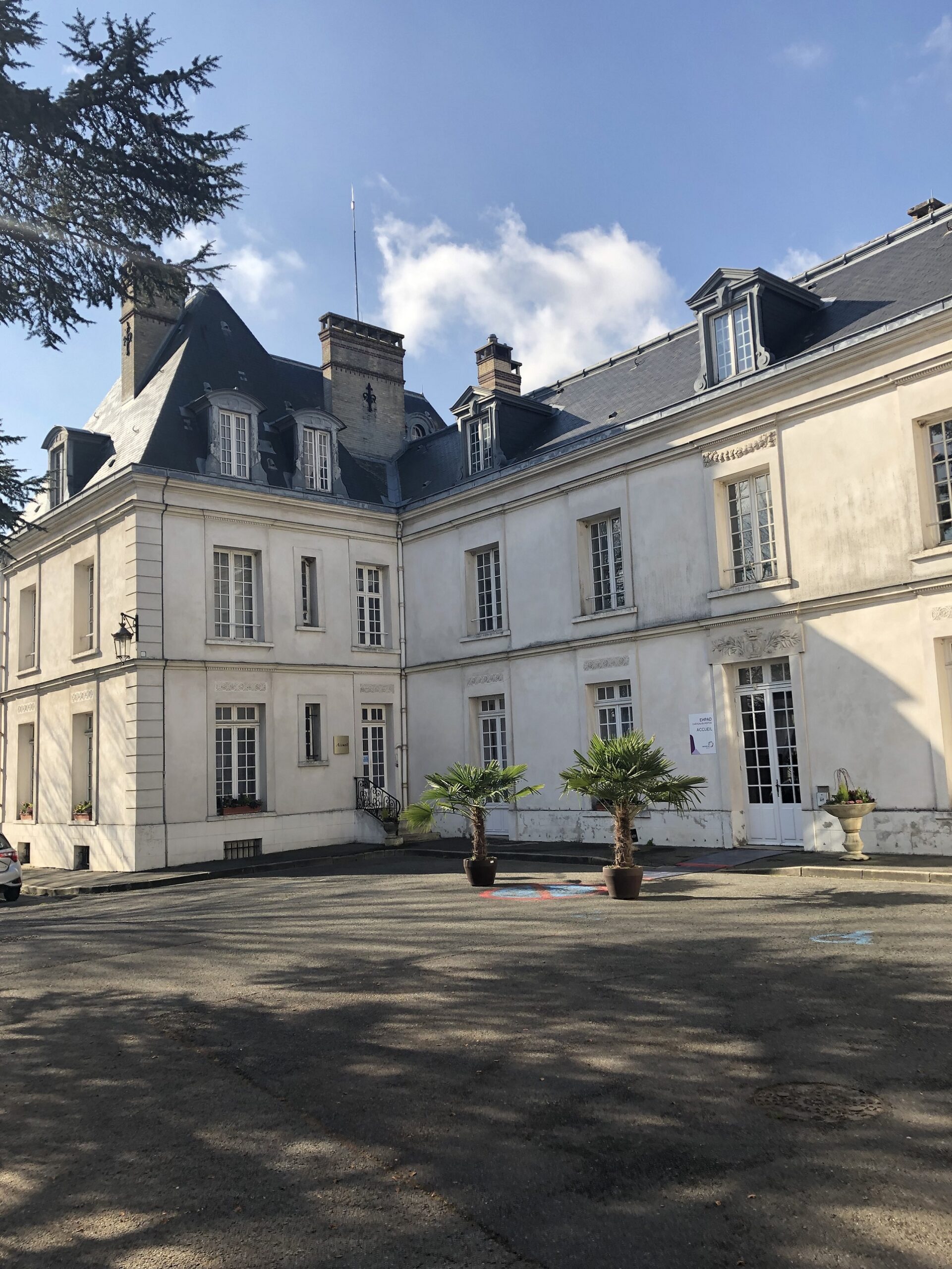 Ehpad CHÂTEAU DU POITOU – Villevaudé (77)