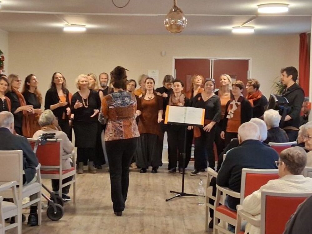 Les Myosotis vibrent au rythme du chant🎶