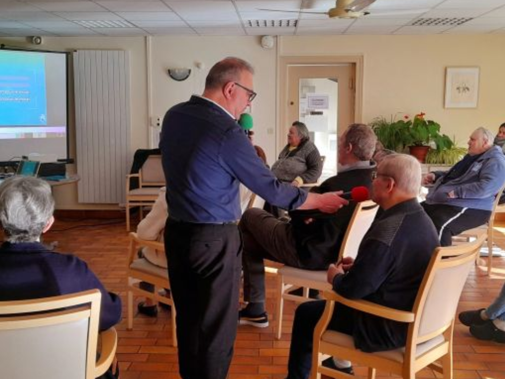 Quand le karaoké fait vibrer la résidence 🎤