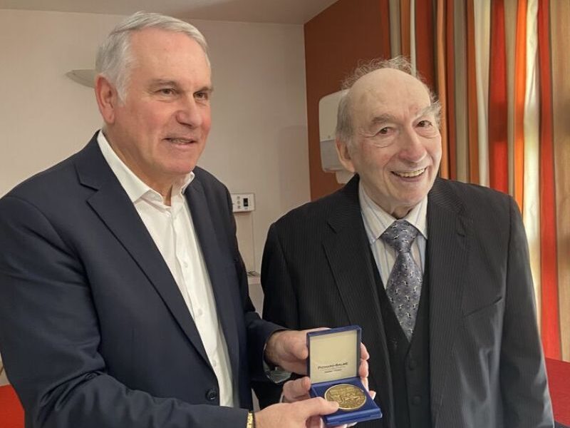 Monsieur Moreau, résident, est à l’honneur 🎖️