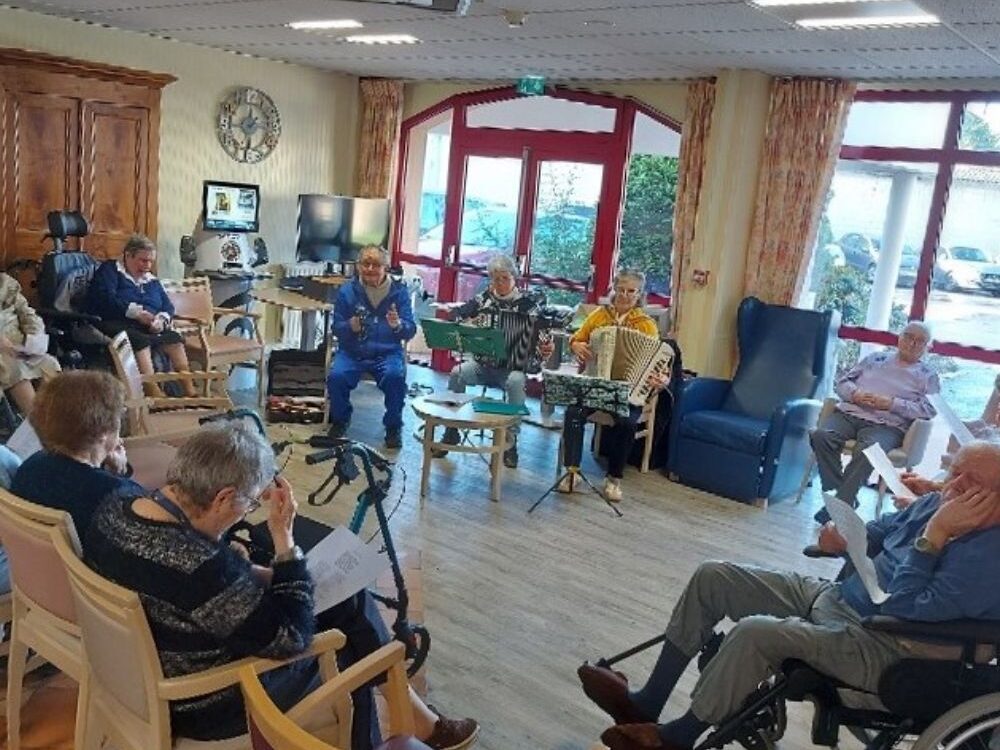 Quand la musique tisse des liens au Bois Doucet 🎶