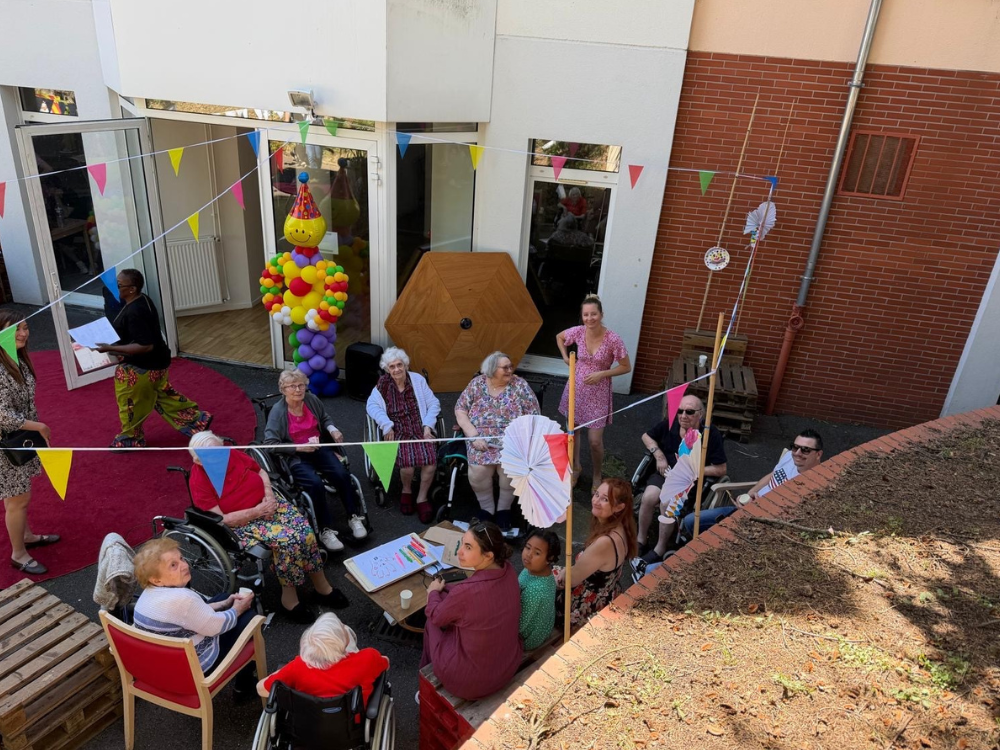 Une fête des familles haute en couleurs à la résidence Docteurs Gaston et Paule Simon🎉