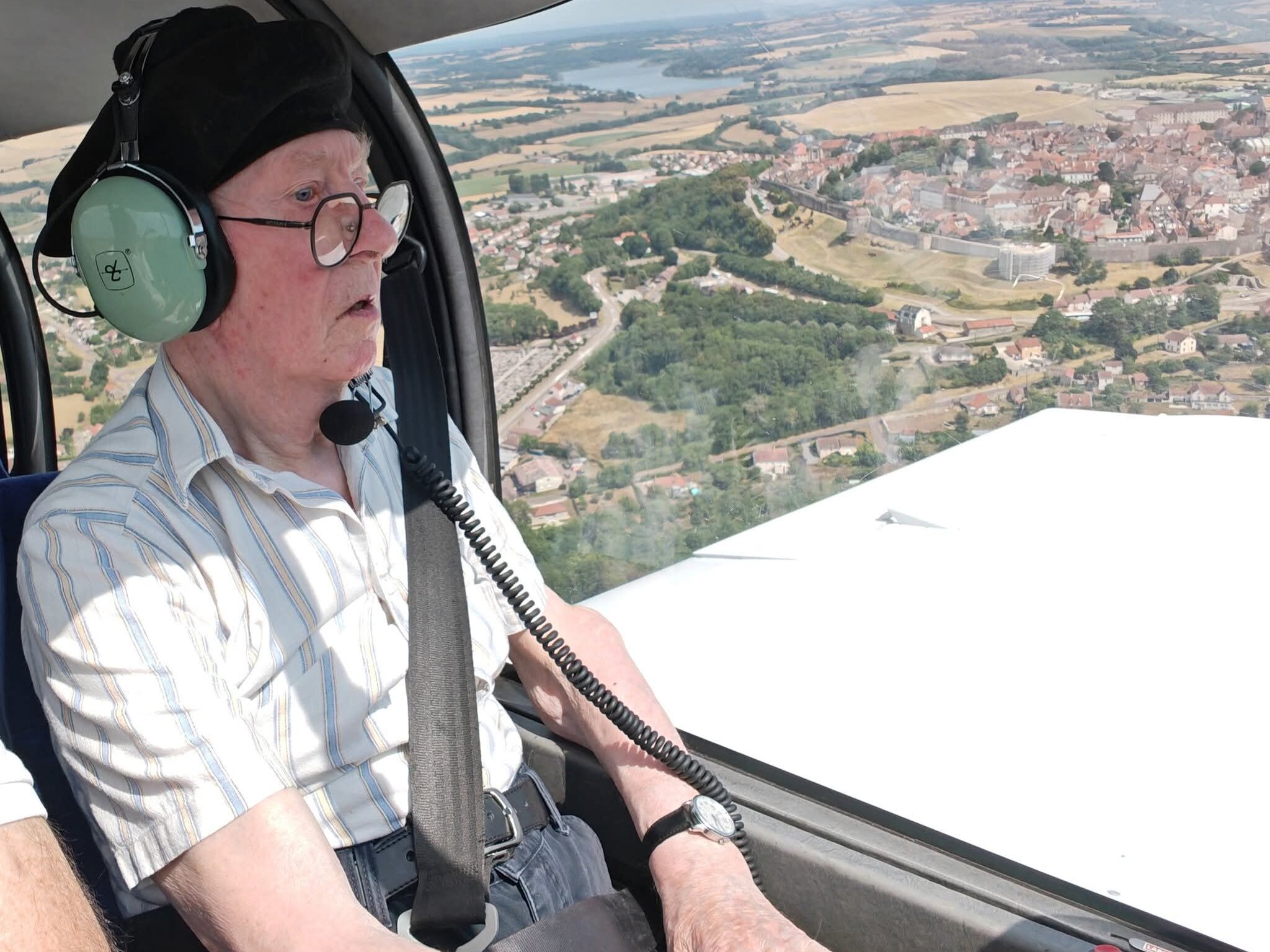 ✈️ Quand une passion ne prend jamais sa retraite…