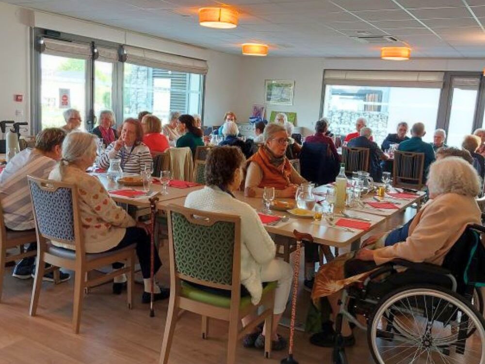 À la résidence Source de Muire, les repas deviennent de vrais moments de vie🍽️